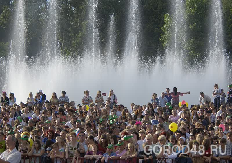 ДЕНЬ ГОРОДА 2007_DSC9711.jpg+2024-07-18-20.26.01+niz.jpg