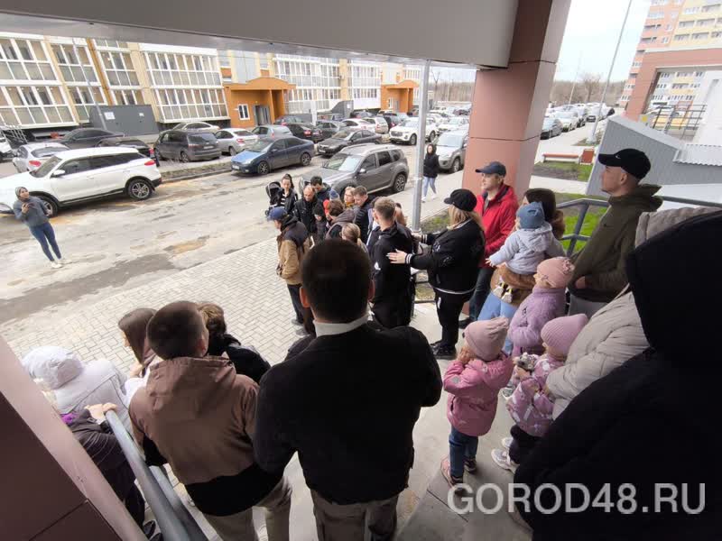 kringyilmkphr7ned8396kajhsxyydbd.jpg kringyilmkphr7ned8396kajhsxyydbd.jpg