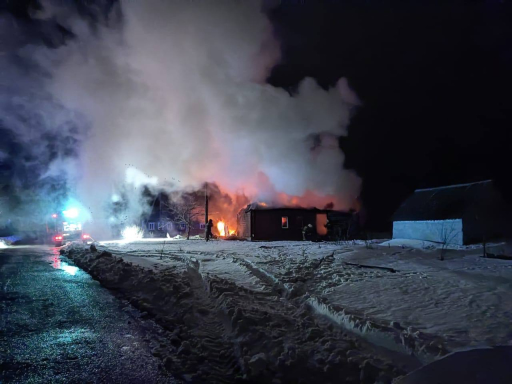 В Хлевенском районе сгорел жилой дом | 02.03.2022 | Липецк - БезФормата