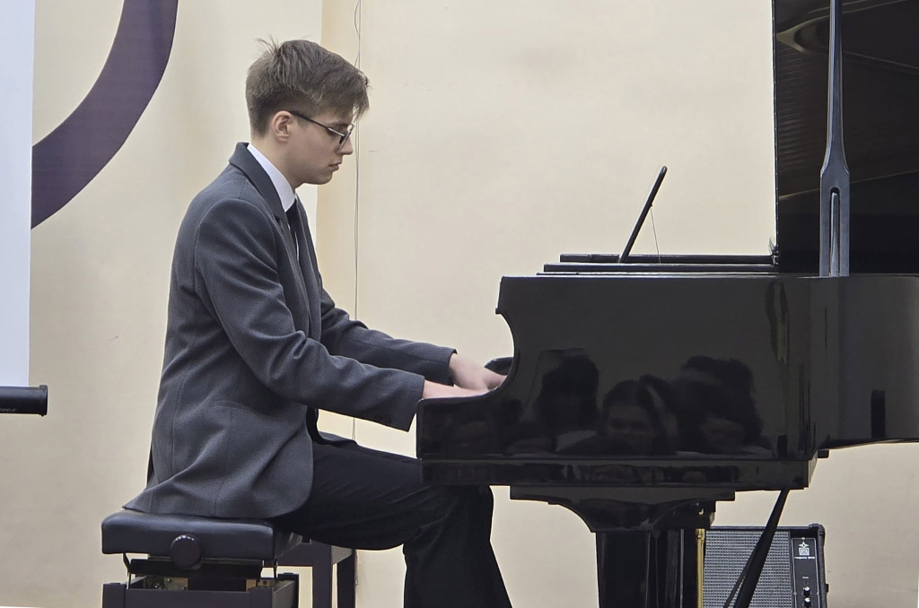 7dcdgrupa1wsli68ybl56y2knzn0vp1i.jpg 7dcdgrupa1wsli68ybl56y2knzn0vp1i.jpg