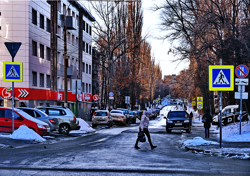 Улица 5 декабря. Почему назвали улицу Ворошилова. Москва в названии улиц улица Ворошилова. Есть в Калуге улица Ворошилова. Улицы Новосибирска, откуда пошли названия.