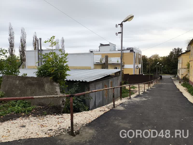 566a1d96-9071-4520-aa6d-42baedca83d5.jpg+2025-09-24-14.23.35+niz.jpg