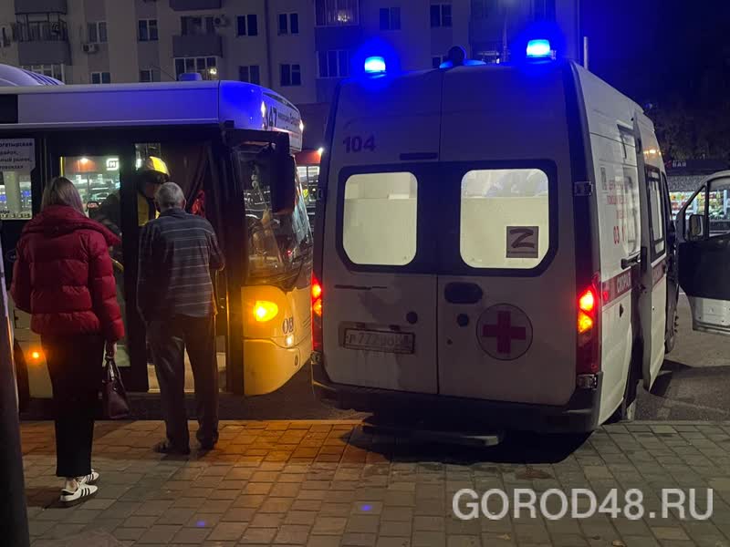 WhatsApp Image 2025-11-13 at 17.21.46.jpeg+2025-11-13-17.25.04+niz.jpg